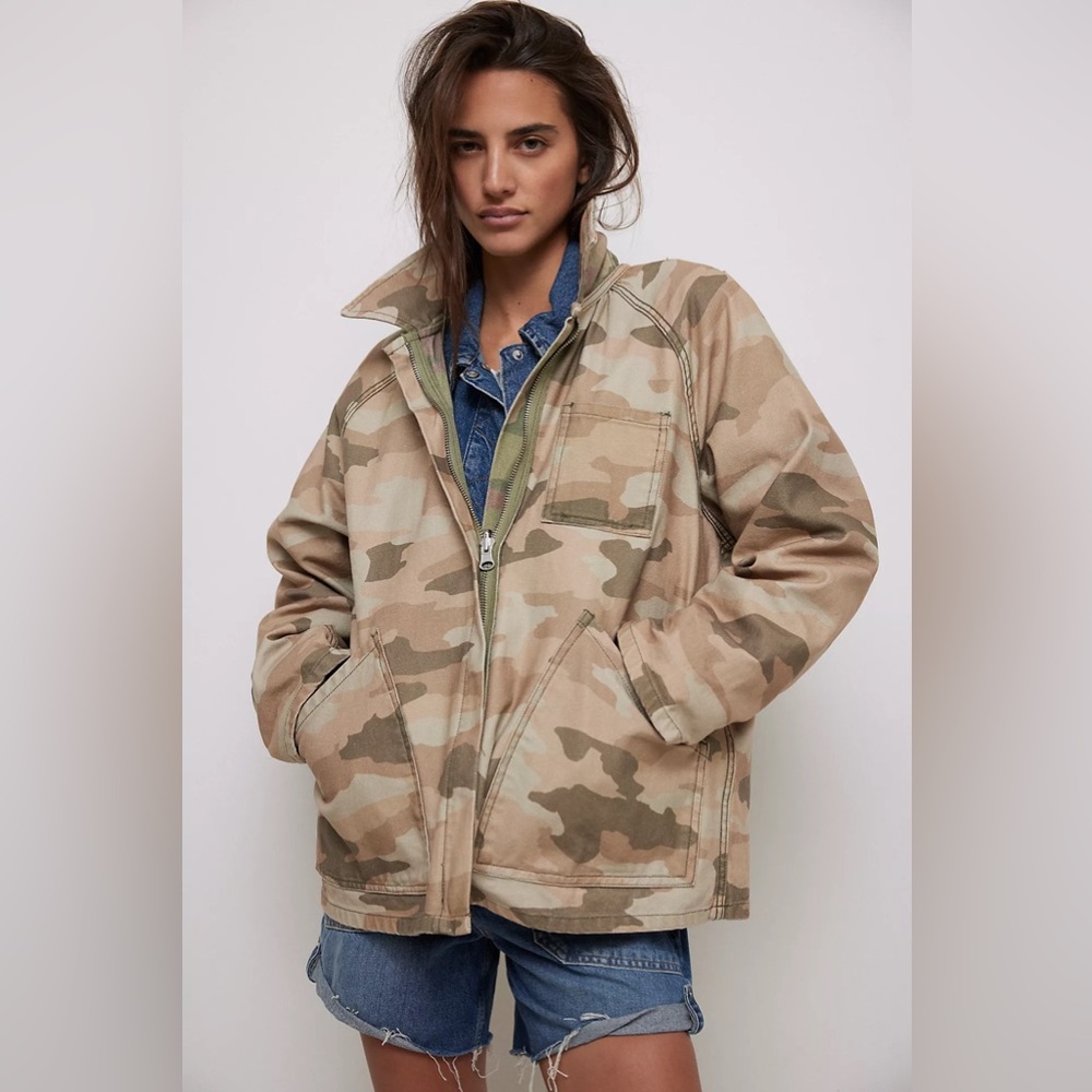 NWT We The Free Reversible Camo Jacket - Picture 1 of 4